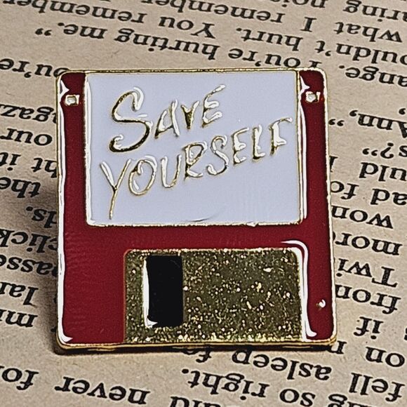 Retro Floppy Disc Save Yourself Enamel & Metal Pin Vintage Memorabilia Red White - Picture 2 of 7
